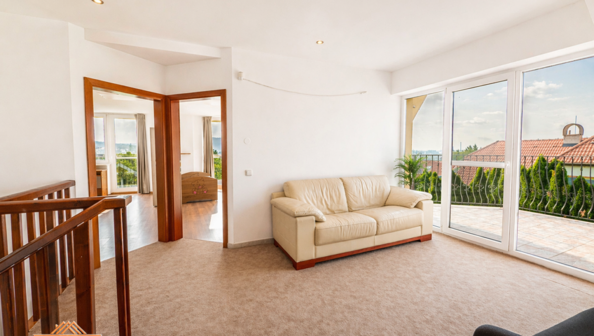 hala na 1 poschodí