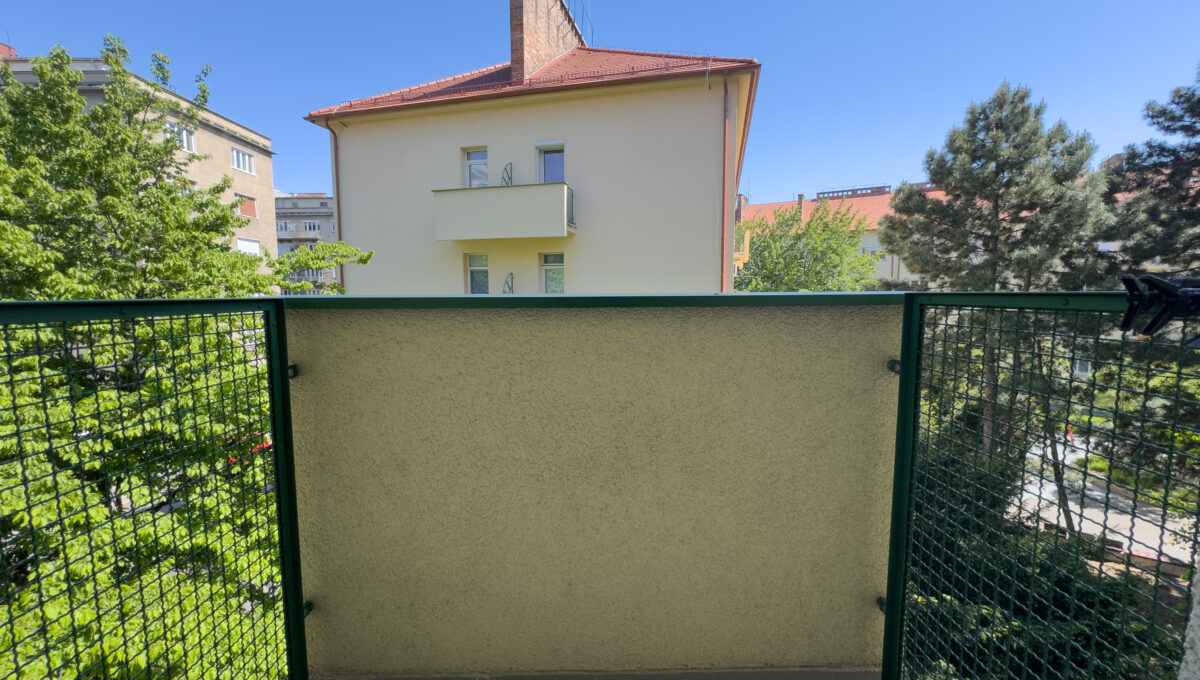balkónik z kuchyne